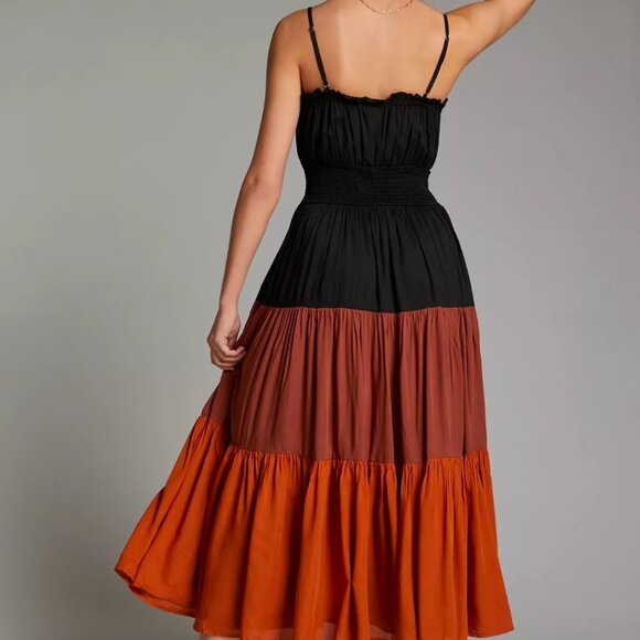 Aletha Tiered Midi Dress - Picture 2 of 3